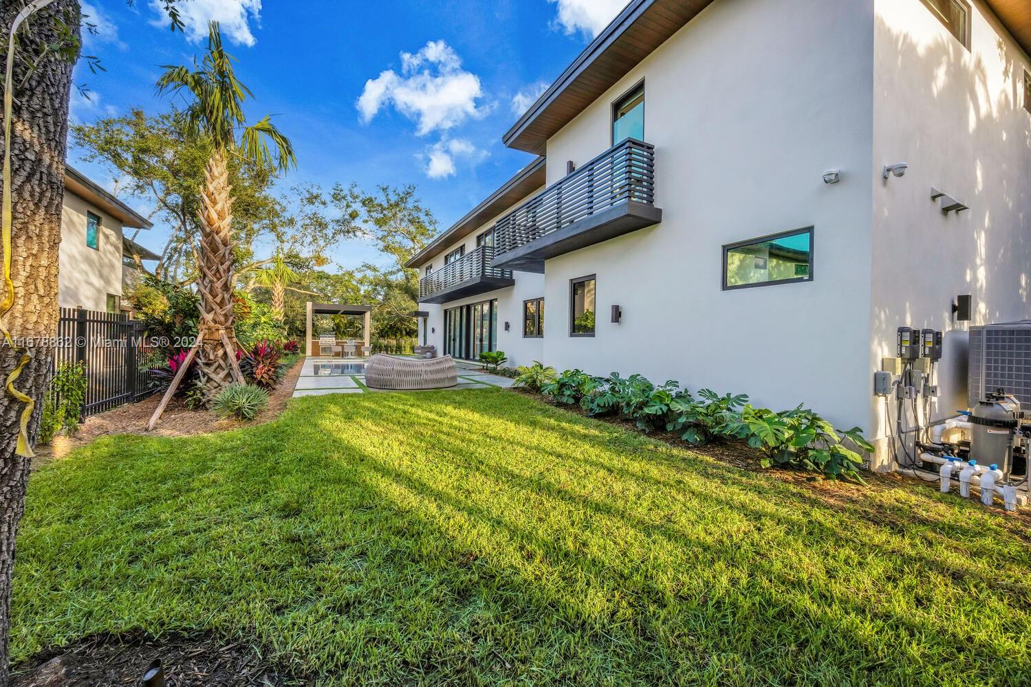 PALM MIAMI HEIGHTS REV - Residential