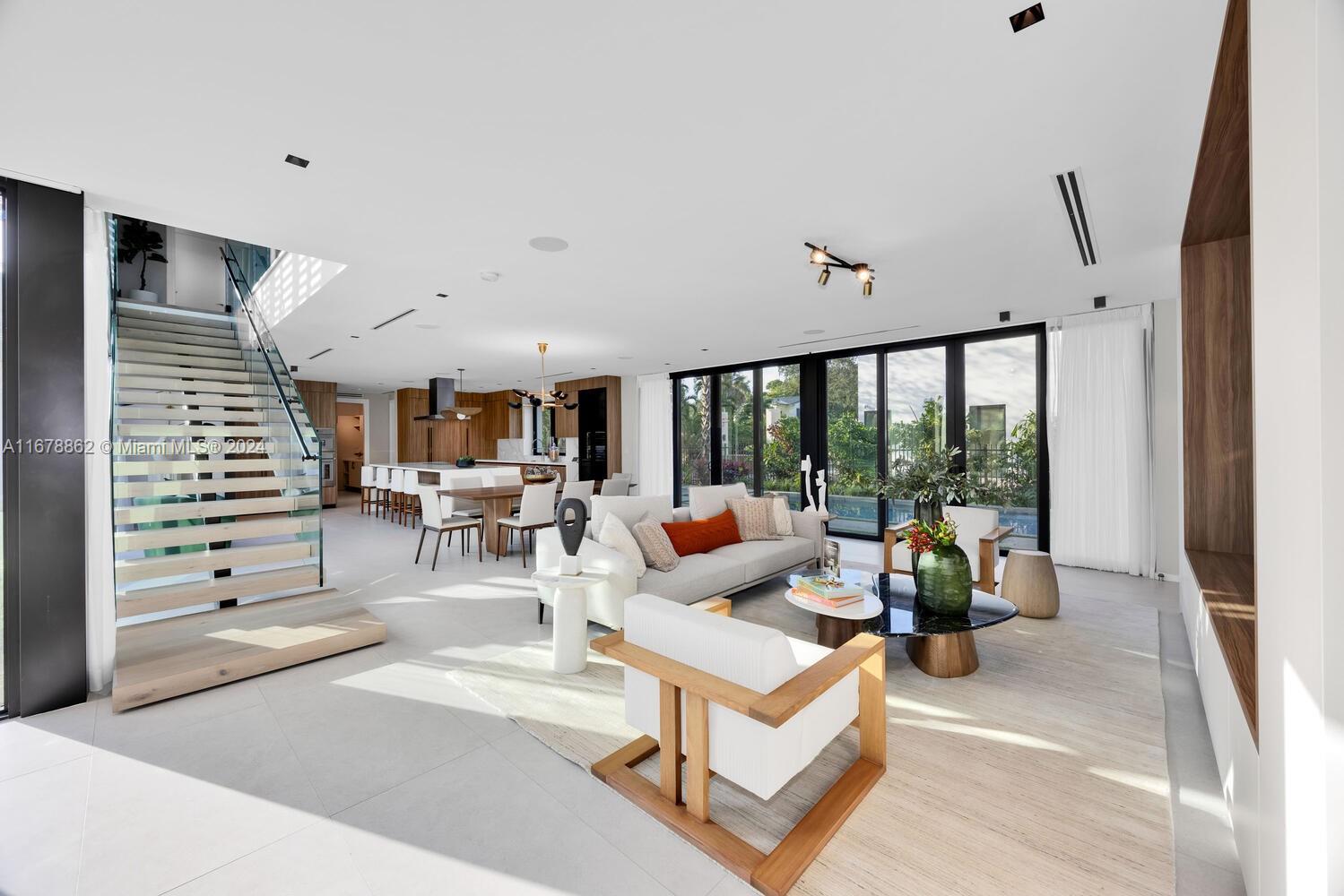 PALM MIAMI HEIGHTS REV - Residential