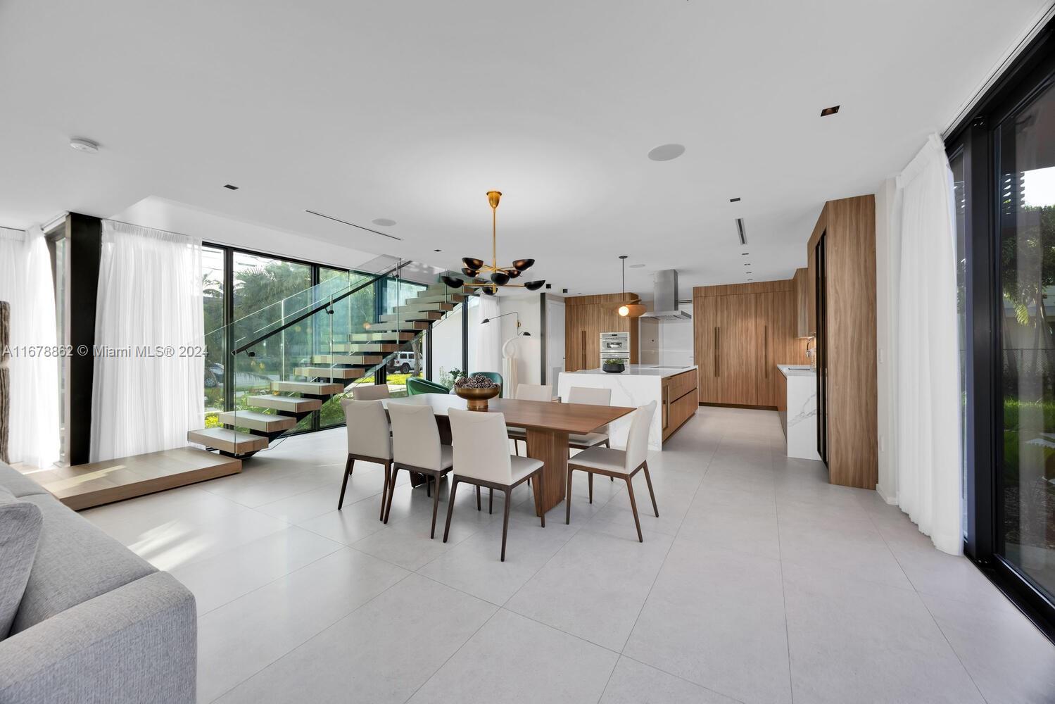 PALM MIAMI HEIGHTS REV - Residential