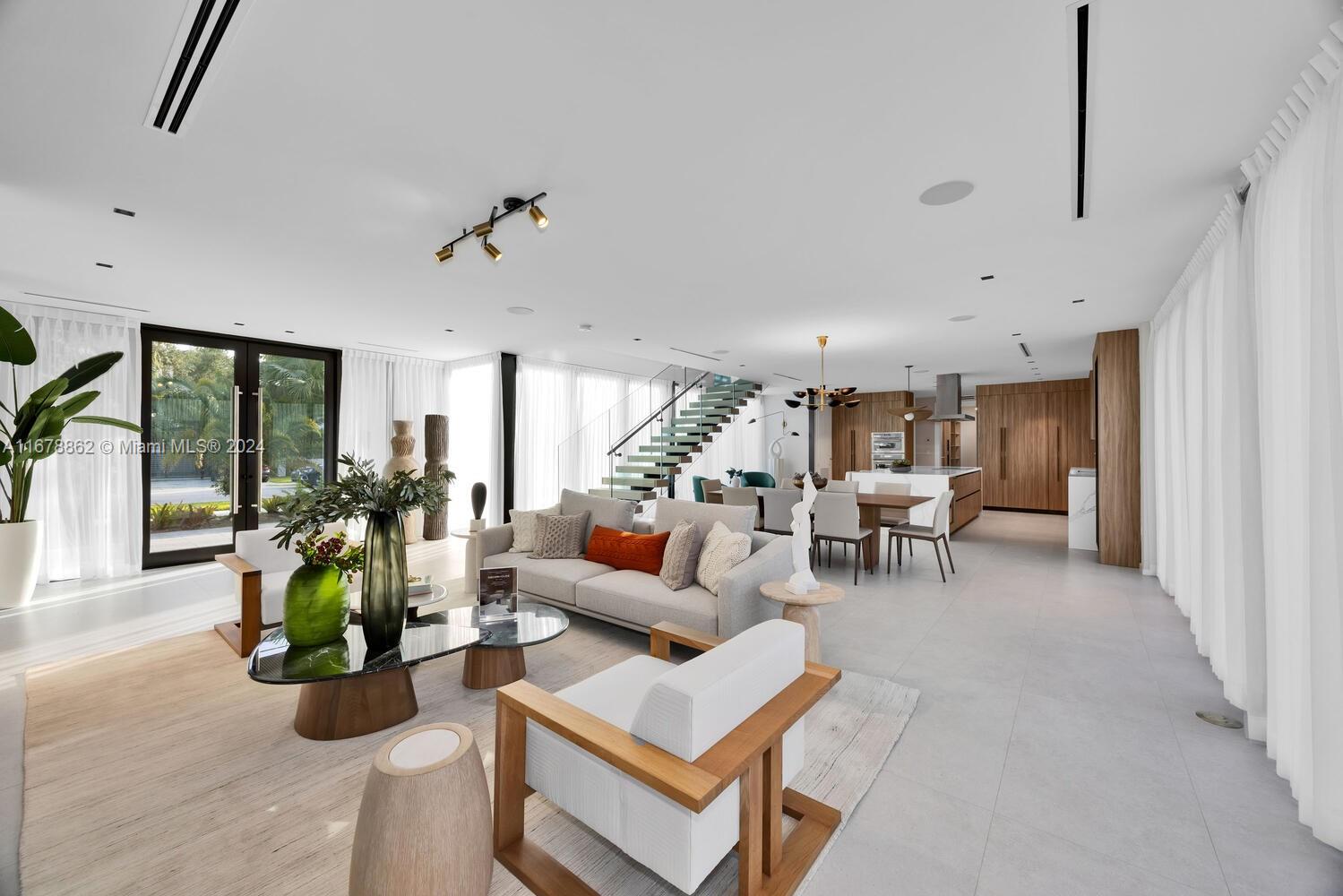 PALM MIAMI HEIGHTS REV - Residential