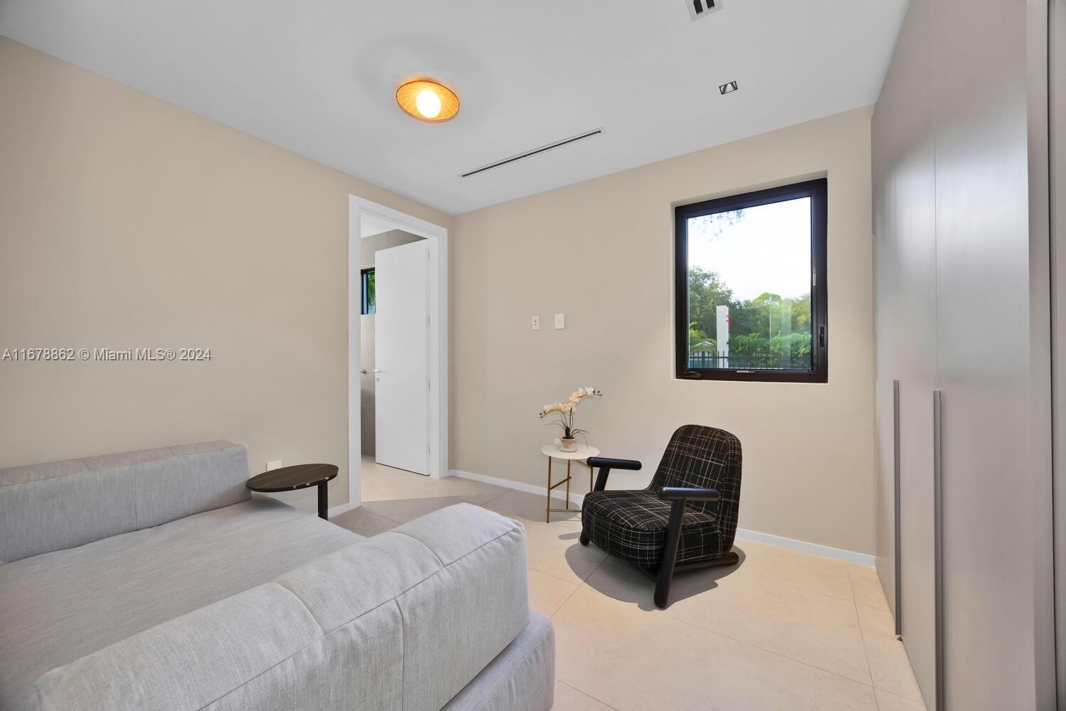 PALM MIAMI HEIGHTS REV - Residential