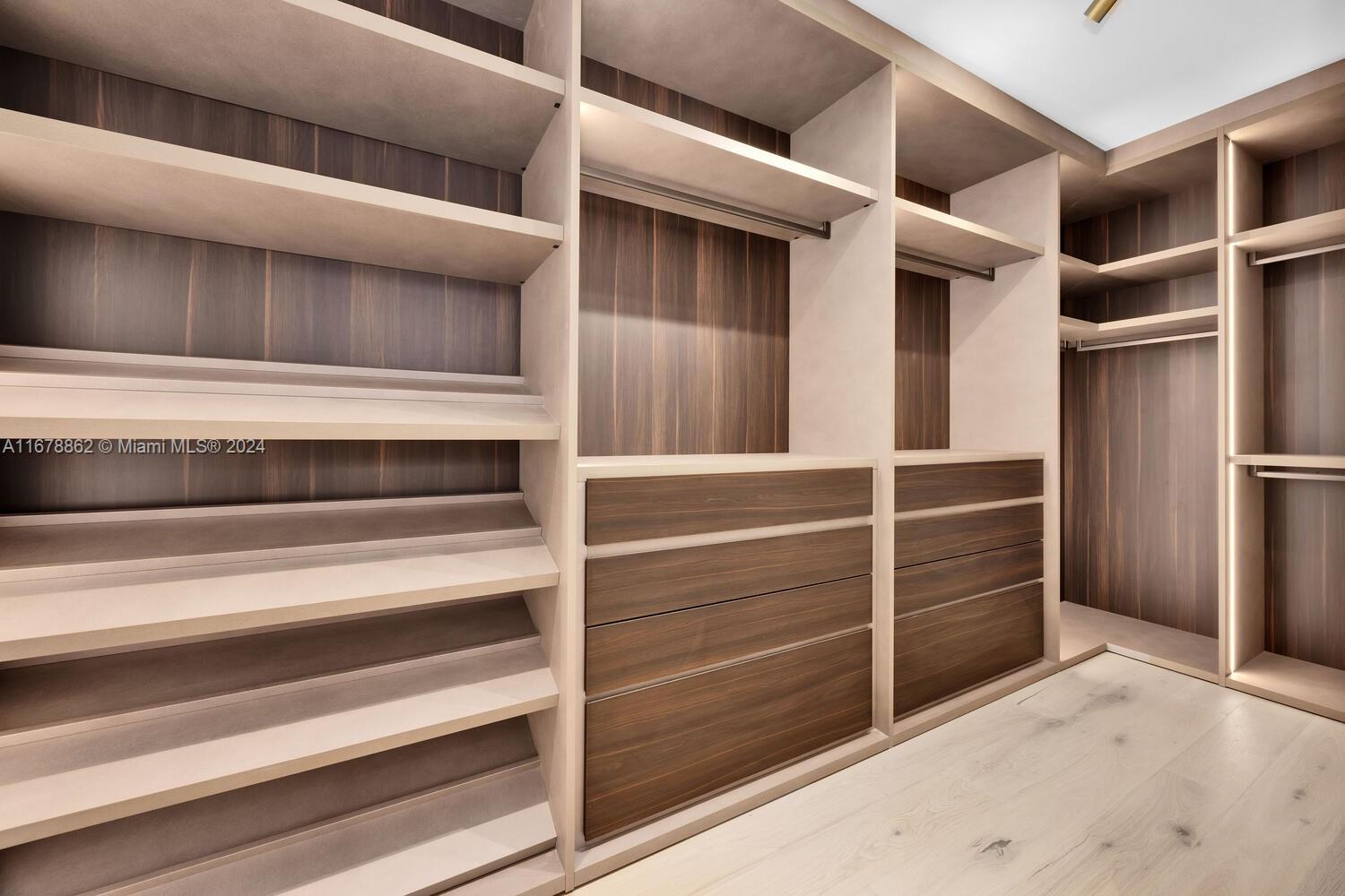 PALM MIAMI HEIGHTS REV - Residential