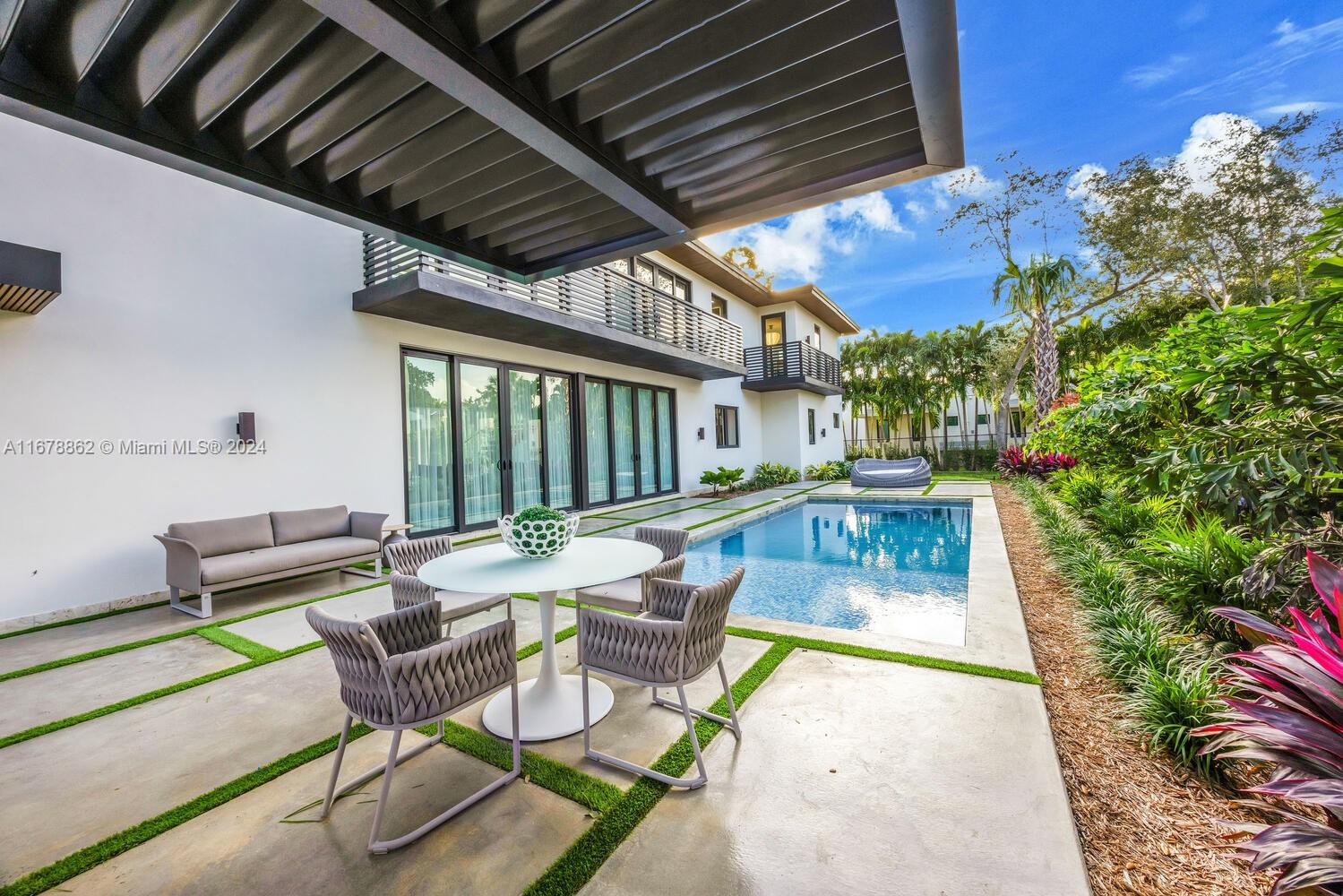 PALM MIAMI HEIGHTS REV - Residential