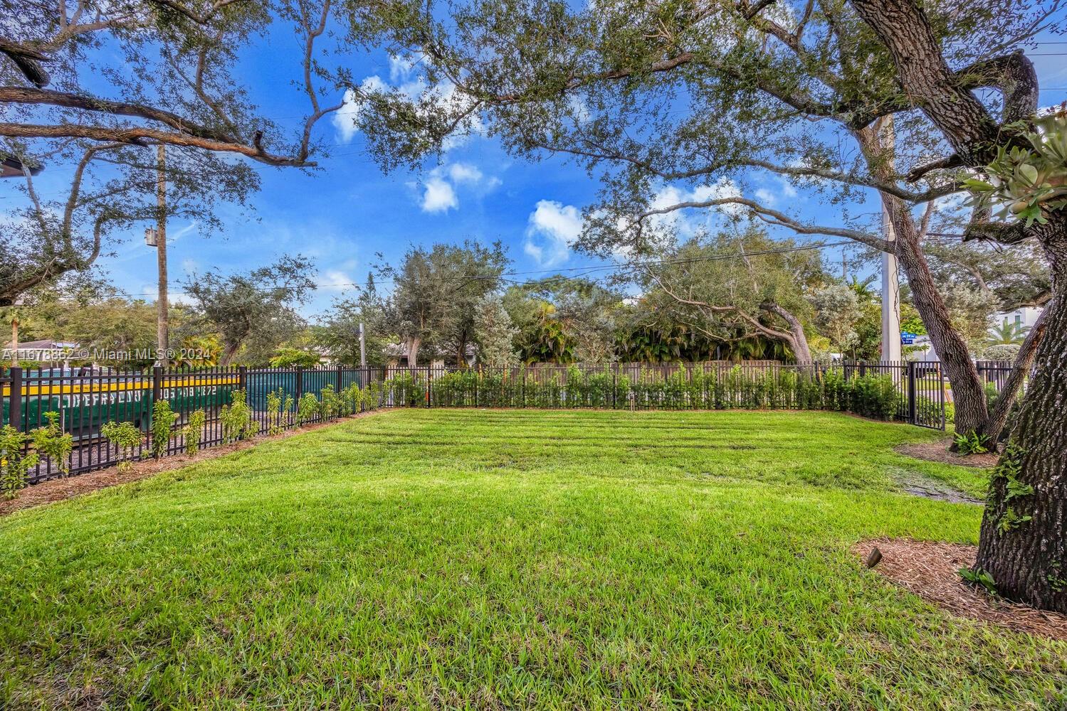 PALM MIAMI HEIGHTS REV - Residential