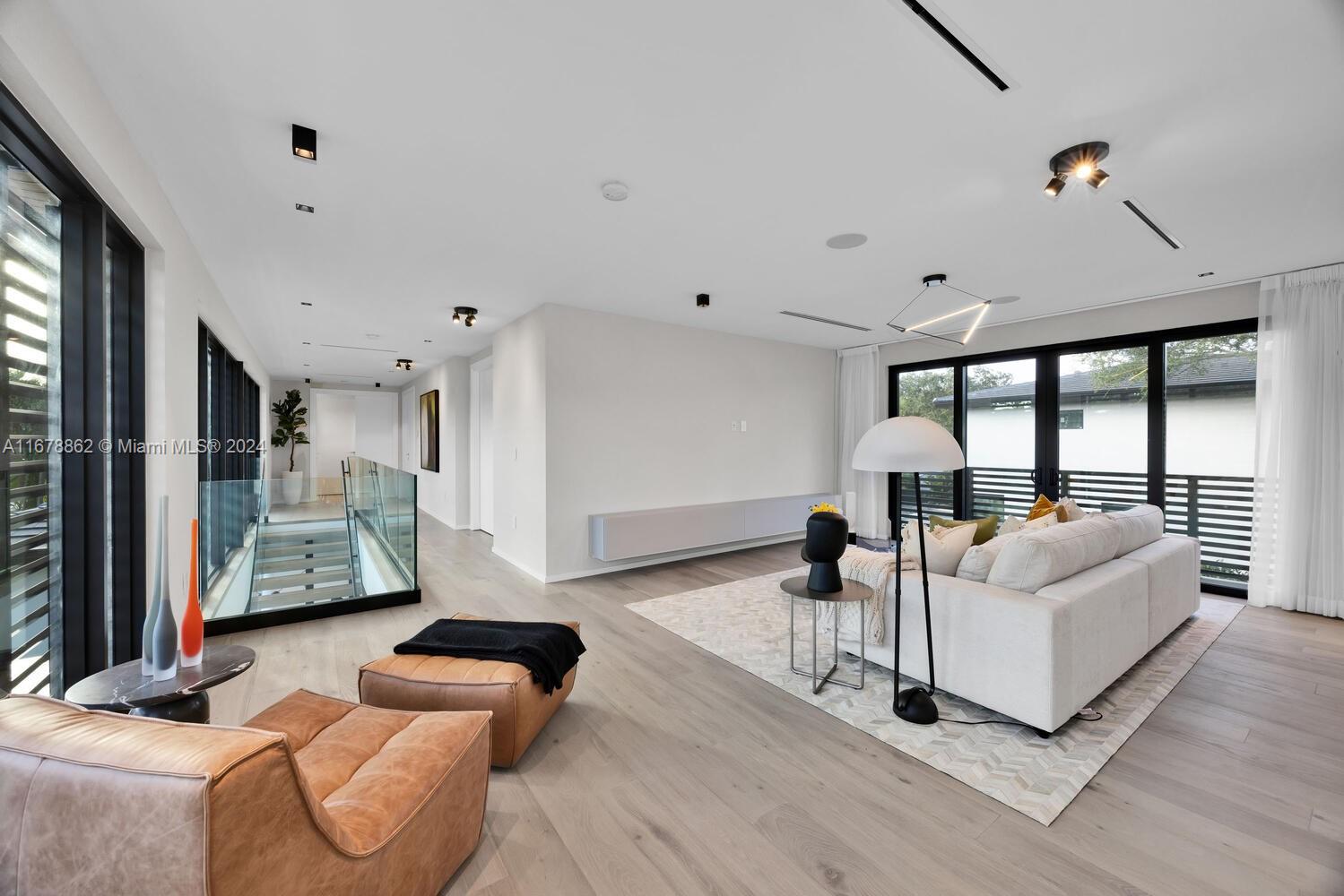 PALM MIAMI HEIGHTS REV - Residential