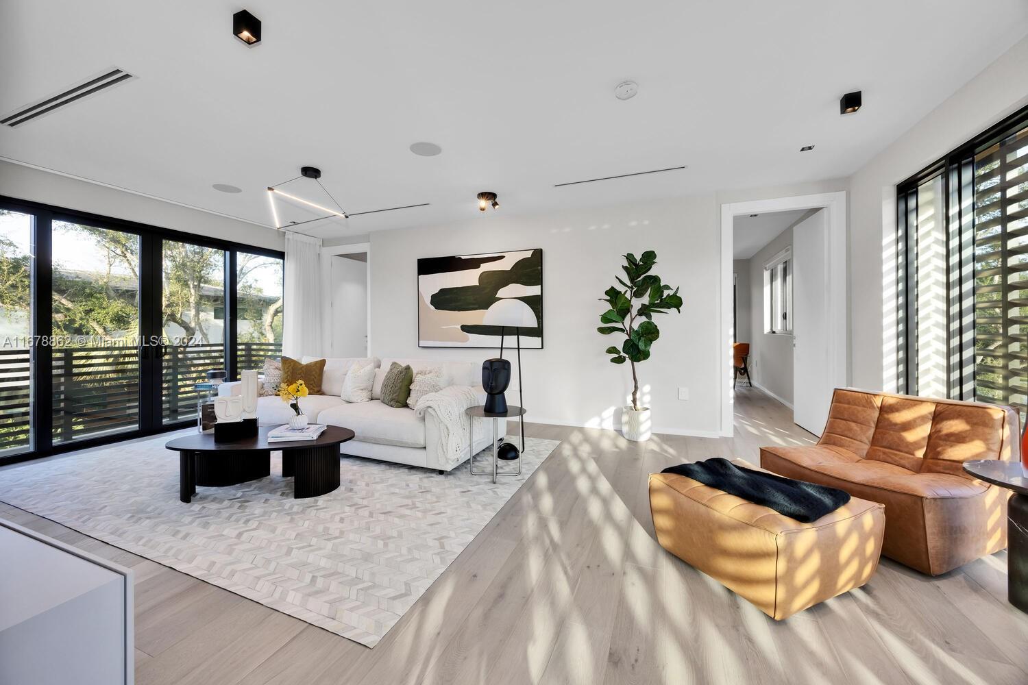 PALM MIAMI HEIGHTS REV - Residential