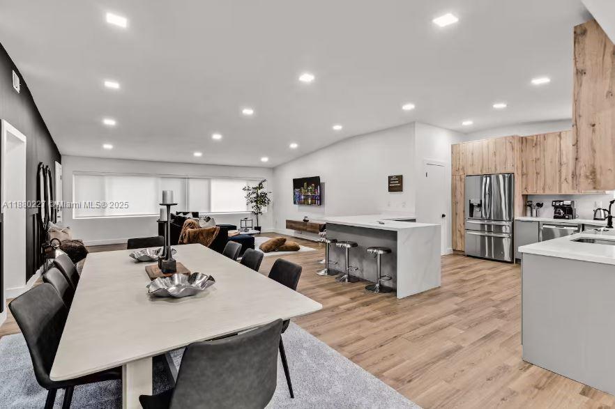 HIGHLAND MANOR SEC 3 - Residential