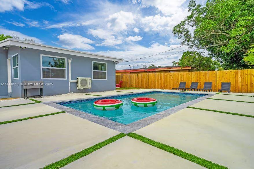 HIGHLAND MANOR SEC 3 - Residential