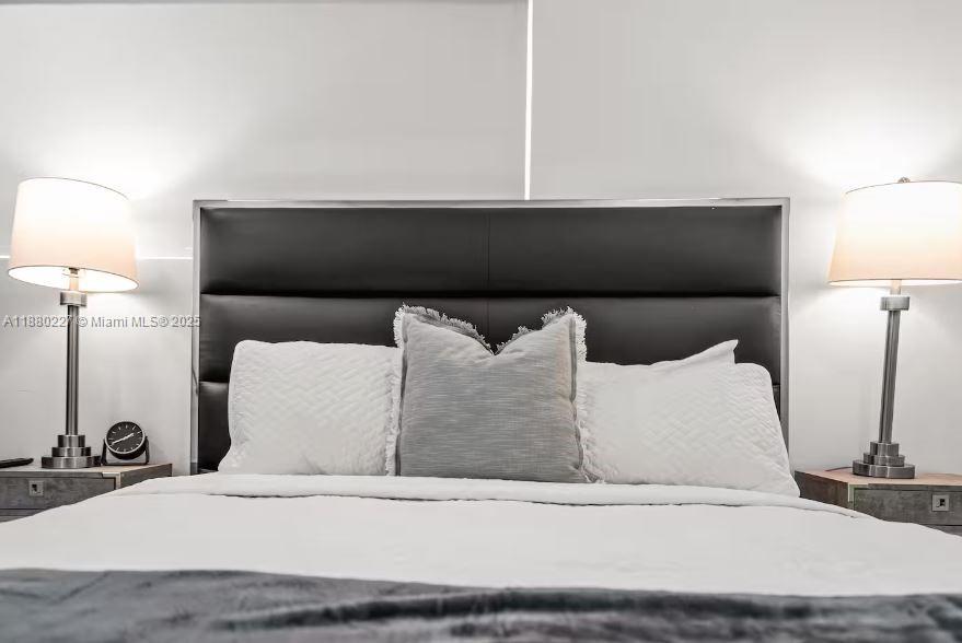 HIGHLAND MANOR SEC 3 - Residential