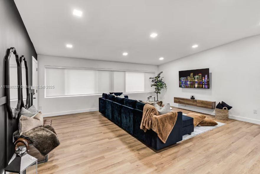 HIGHLAND MANOR SEC 3 - Residential