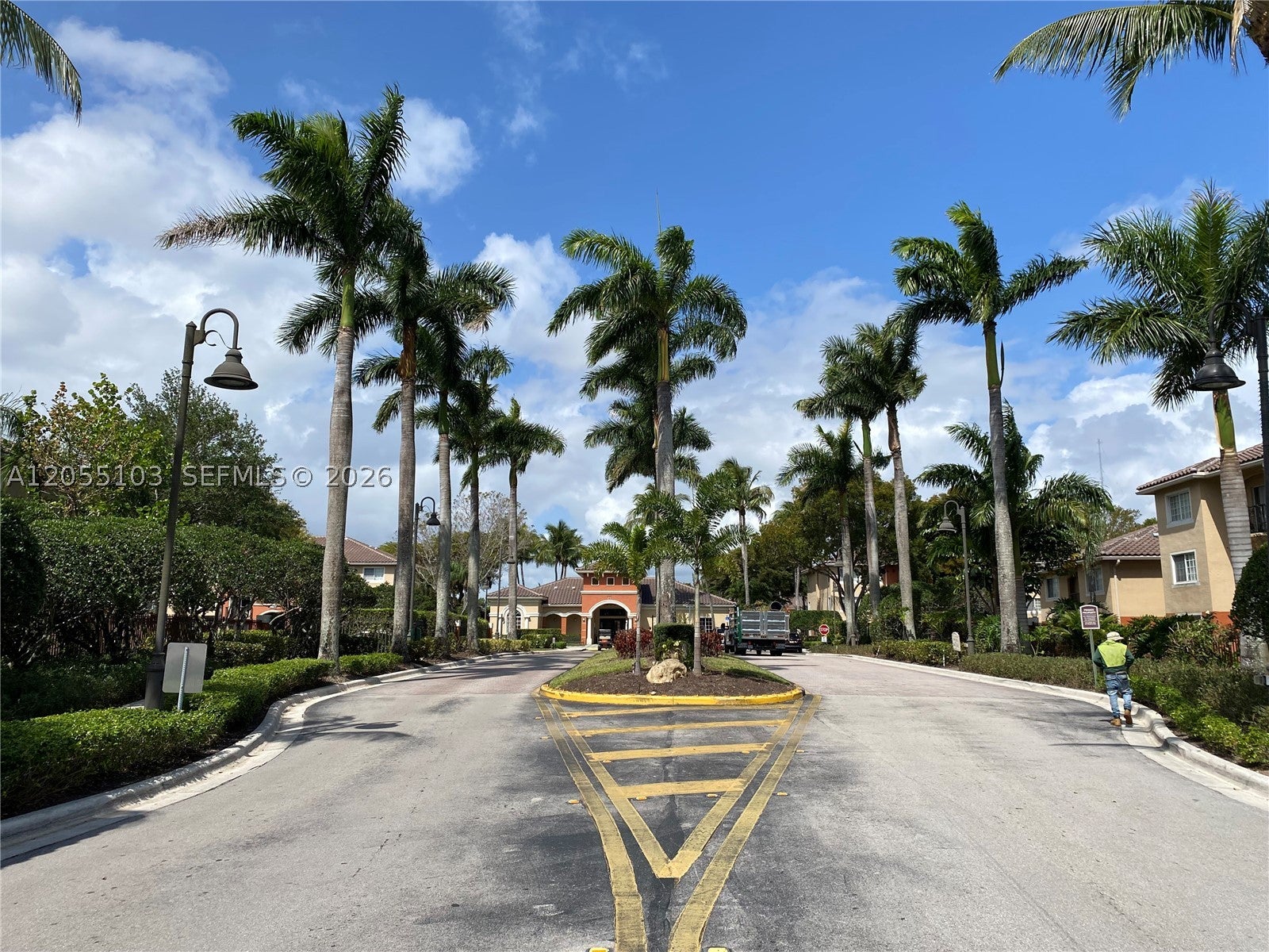 4177 N Haverhill Rd 808, West Palm Beach FL 33417