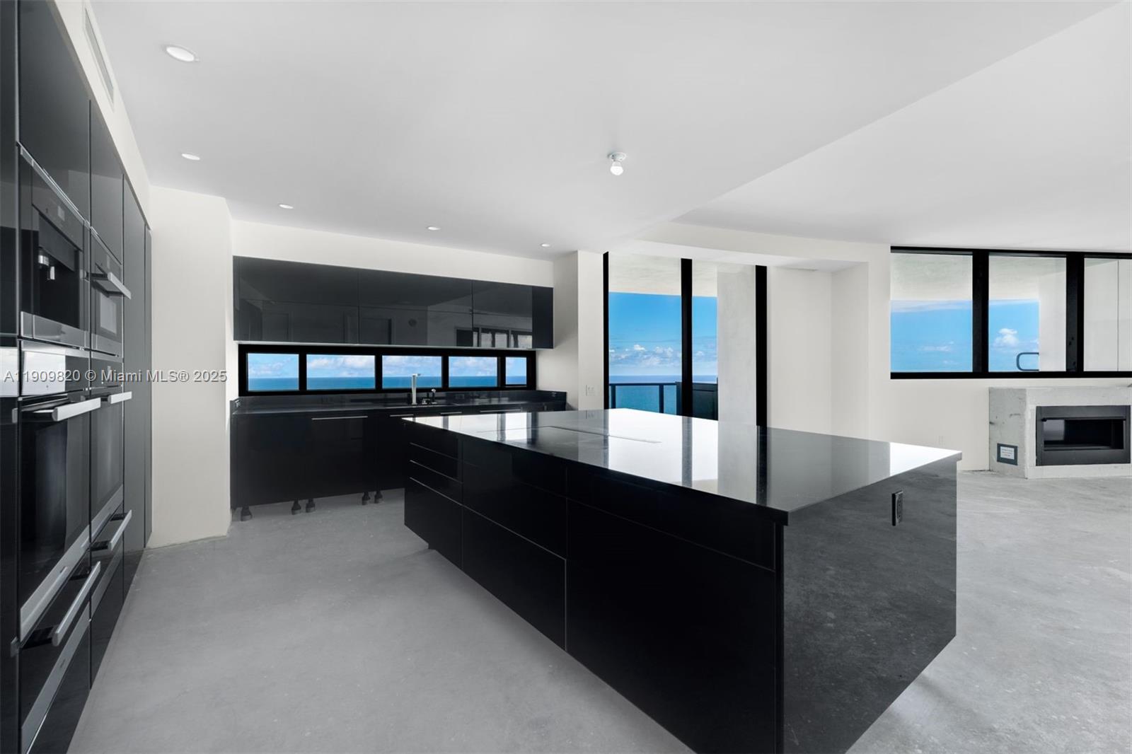 Porsche Tower - Residential