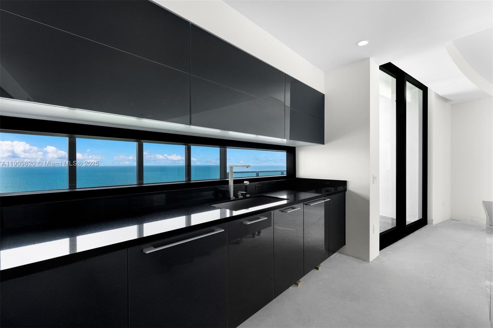 Porsche Tower - Residential