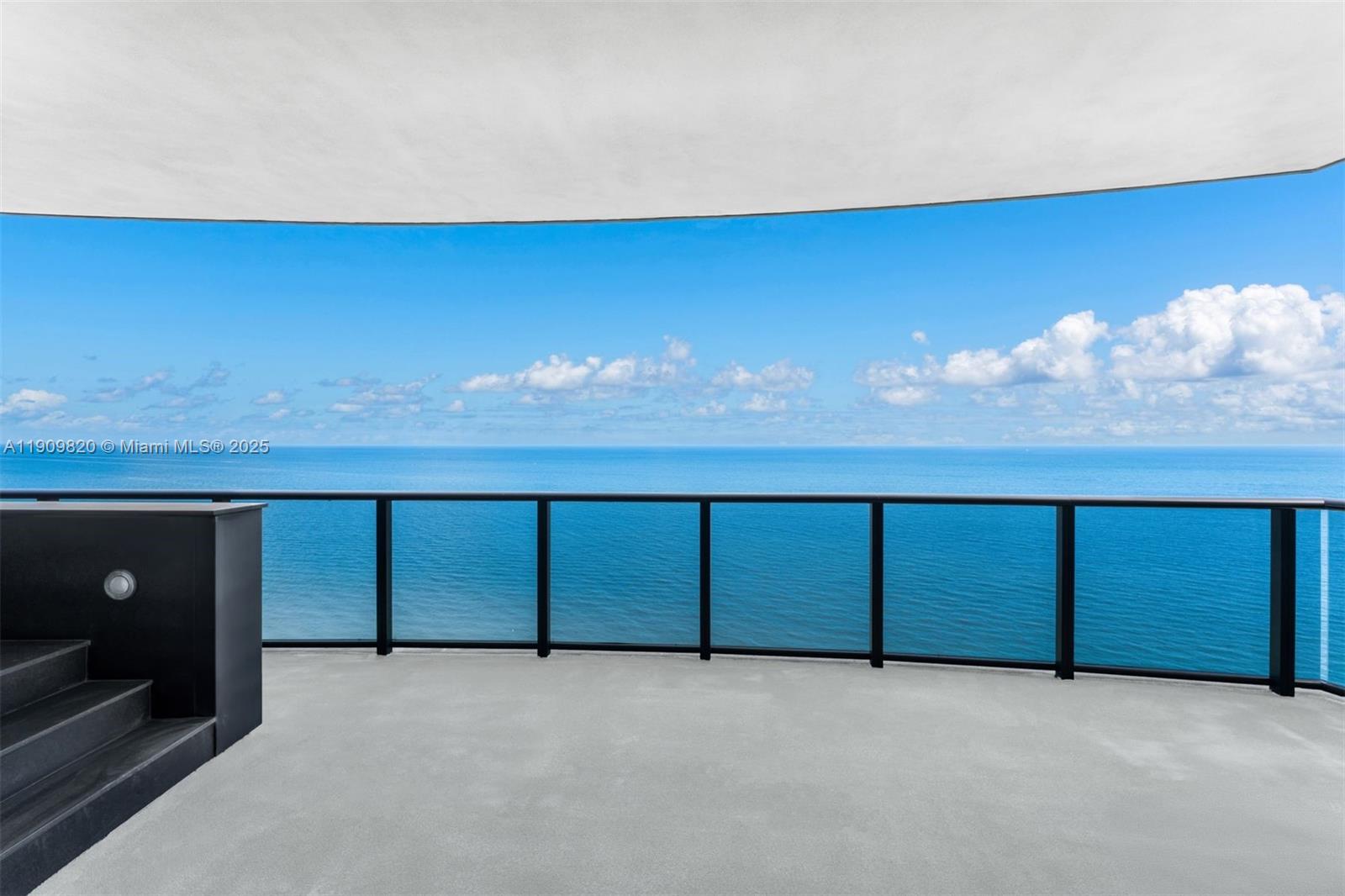 Porsche Tower - Residential