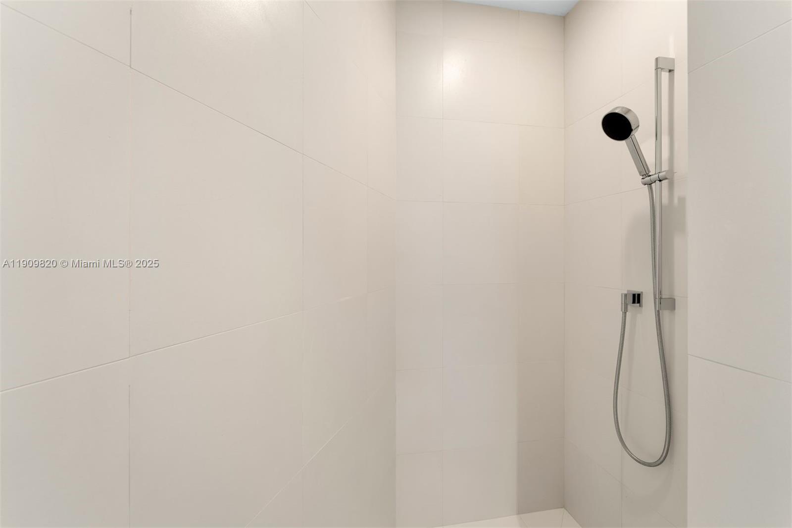 Porsche Tower - Residential