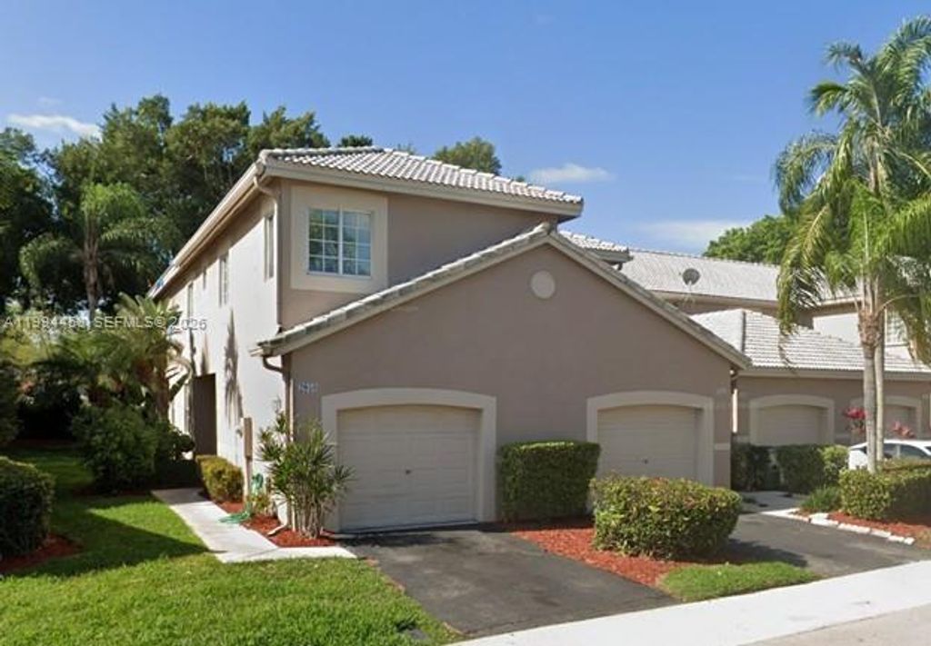 Photo of 2050 Madeira Dr, Weston, FL 33327 (MLS # A11994458)