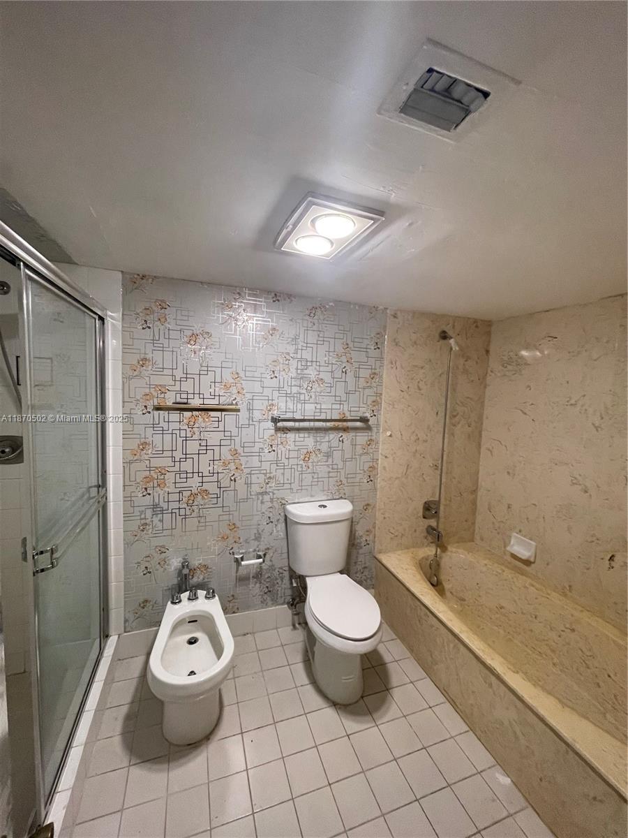 GRANDVIEW AT EMERALD HILL - Residential