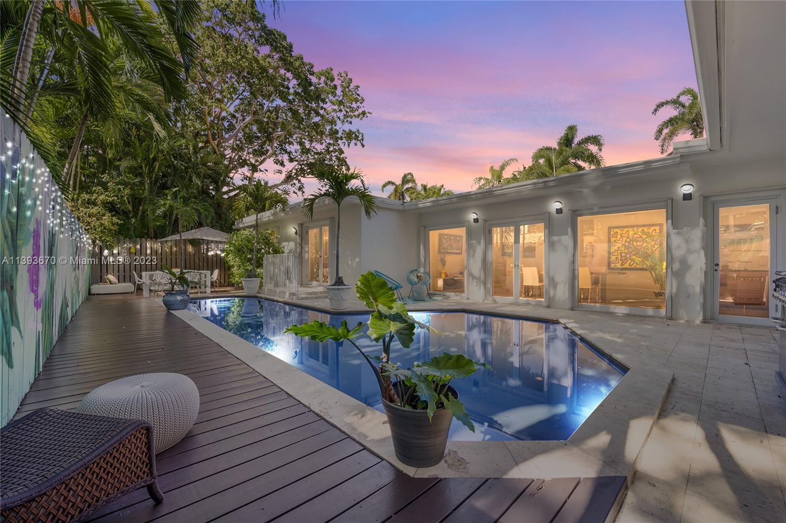 NATOMA MANORS RE SUB - Residential