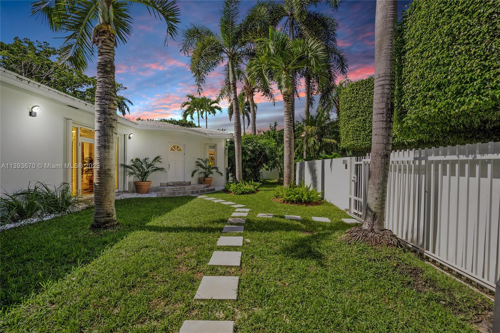 NATOMA MANORS RE SUB - Residential