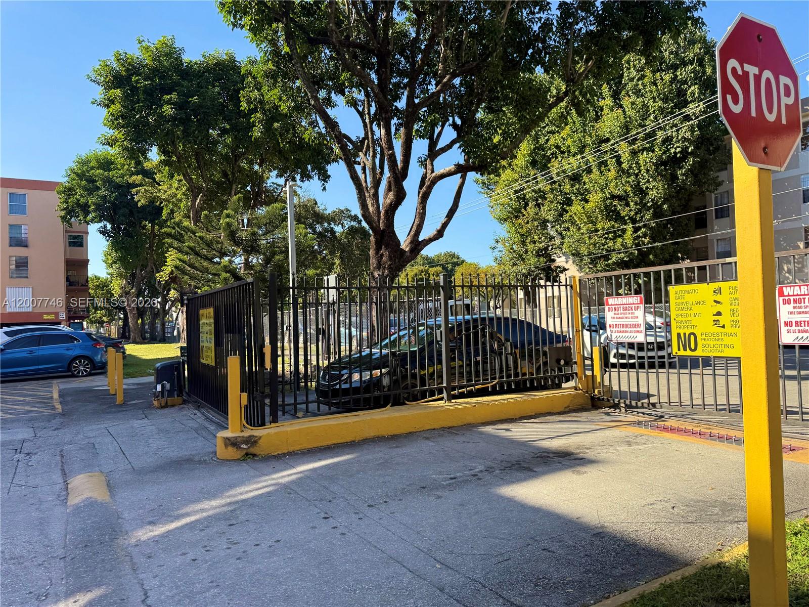 PALM-EAST GARDENS CONDO - Residential