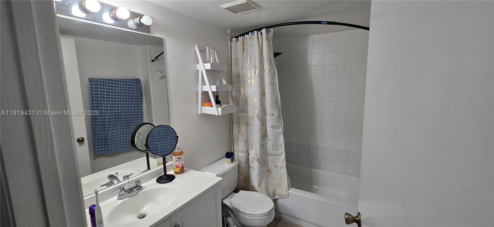 GRAND ISLES CONDO - Residential