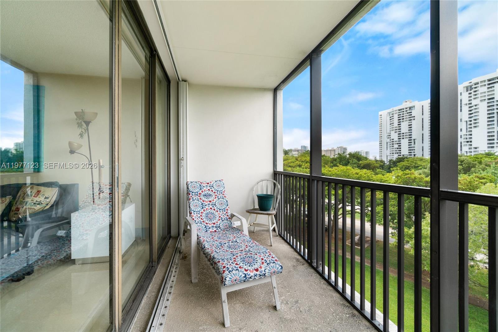 ENSENADA CONDO BLDG E-II - Residential Lease