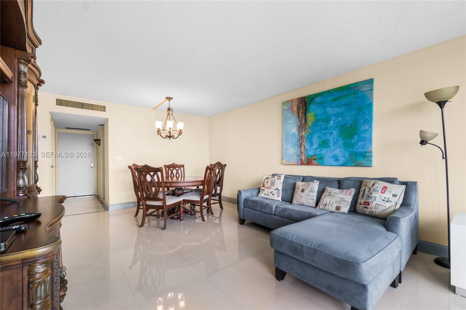 ENSENADA CONDO BLDG E-II - Residential Lease