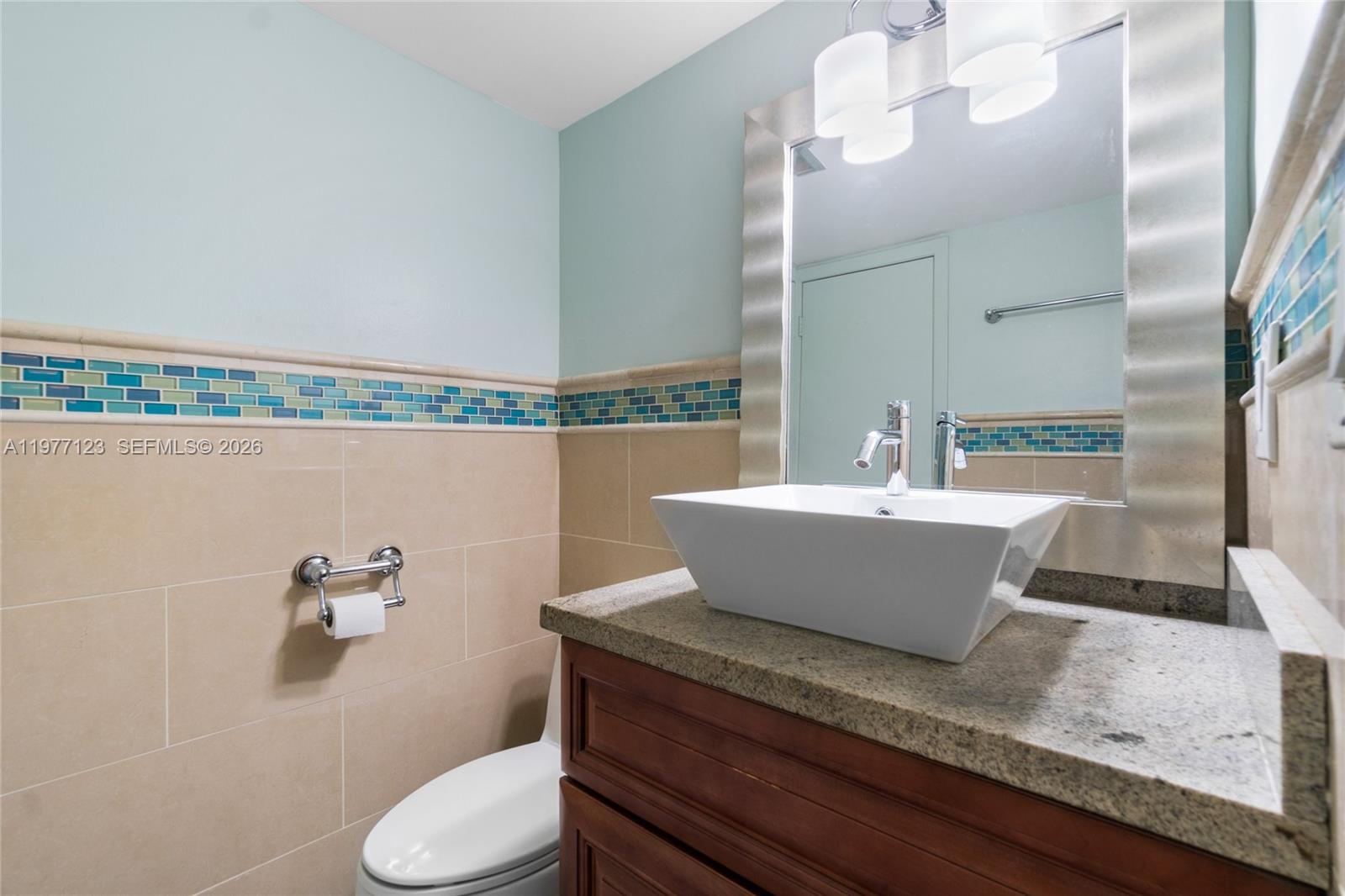 ENSENADA CONDO BLDG E-II - Residential Lease