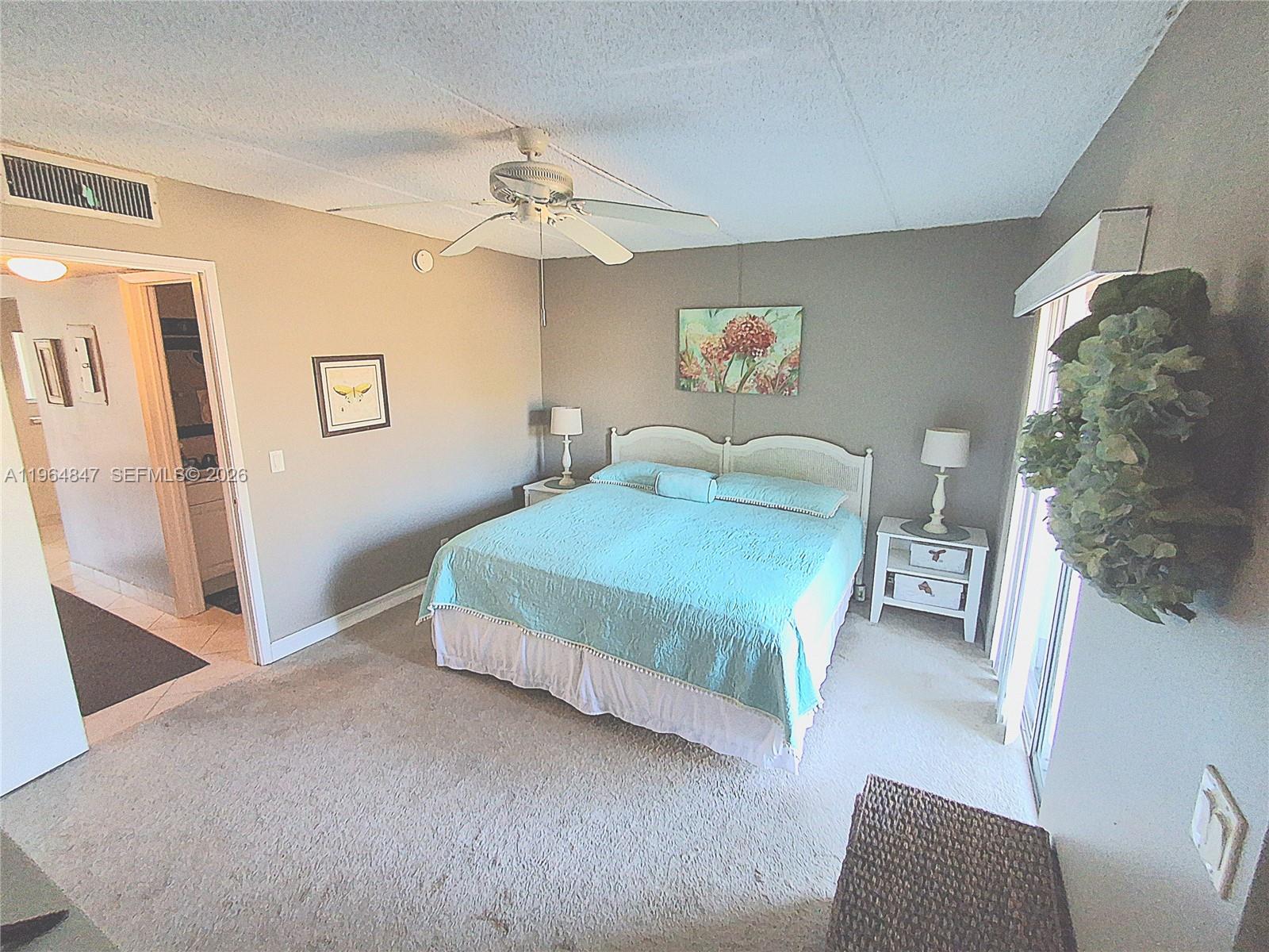 3000 Springdale Blvd V207