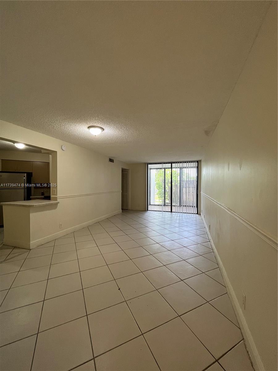210 Lake Pointe Dr 107