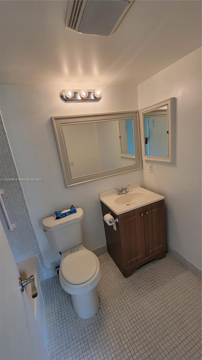 MANSFIELD AT CENTURY VILL - Residential