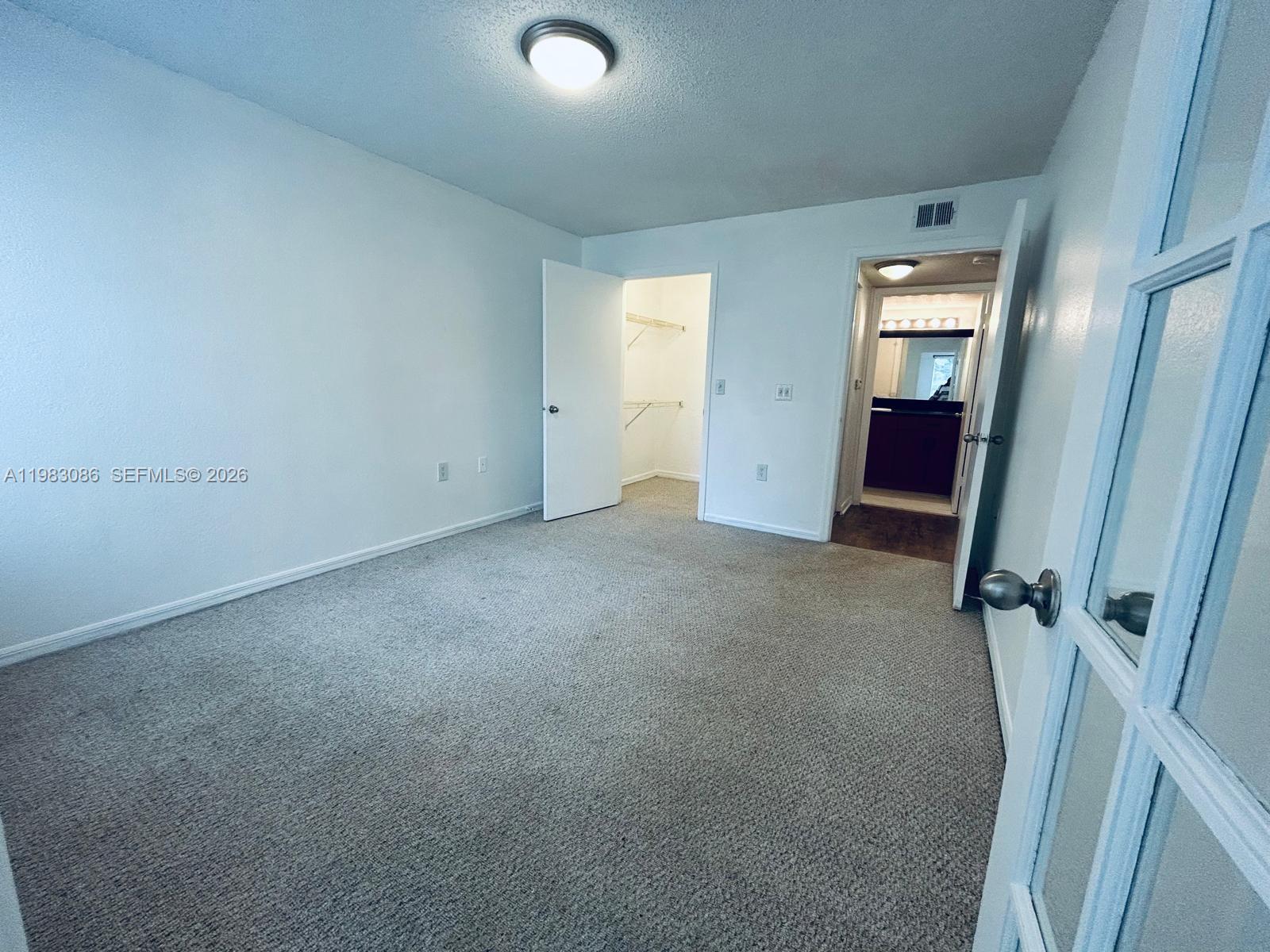 ISLES AT LAGO MAR CONDO - Residential Lease