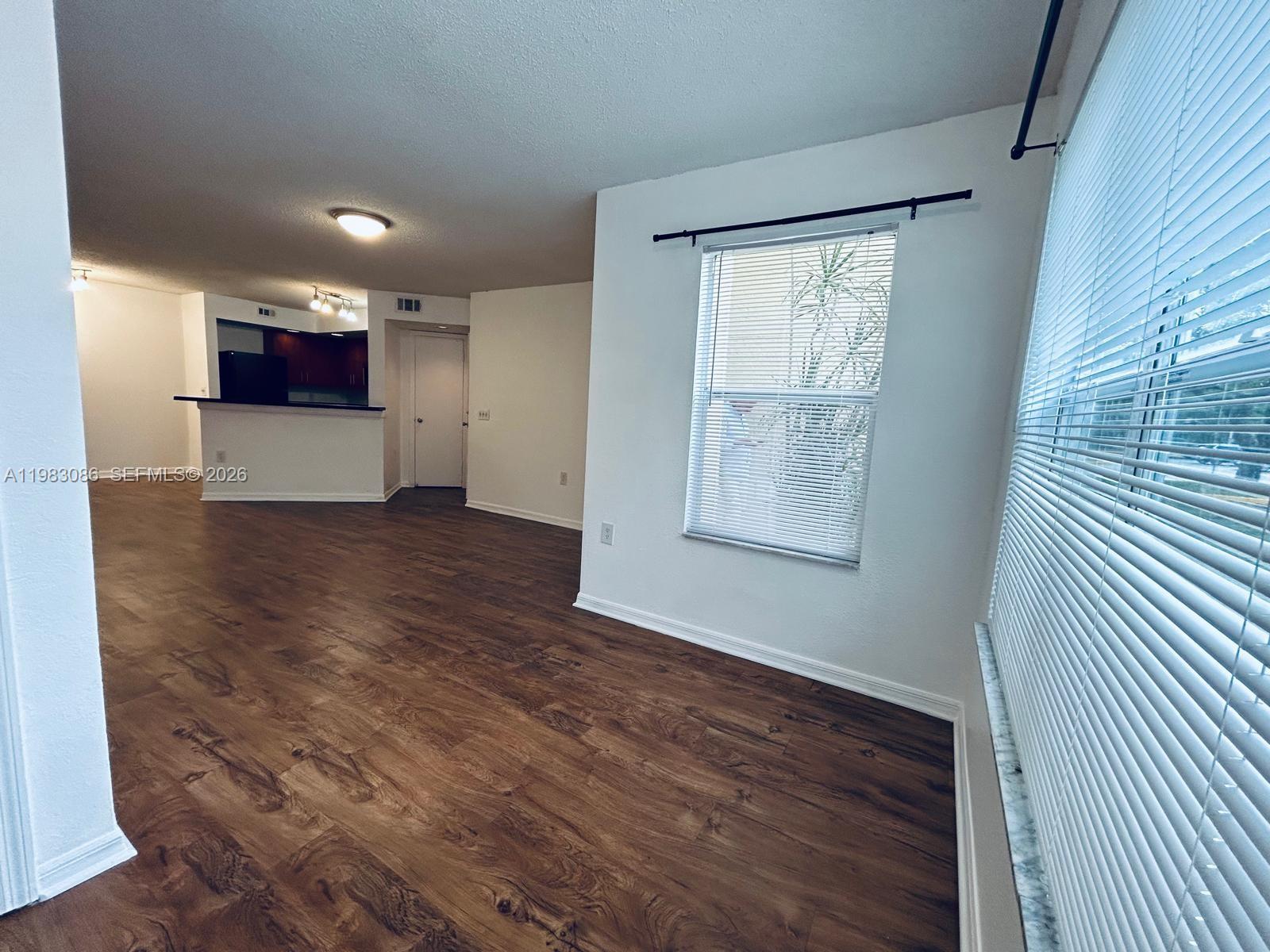 ISLES AT LAGO MAR CONDO - Residential Lease