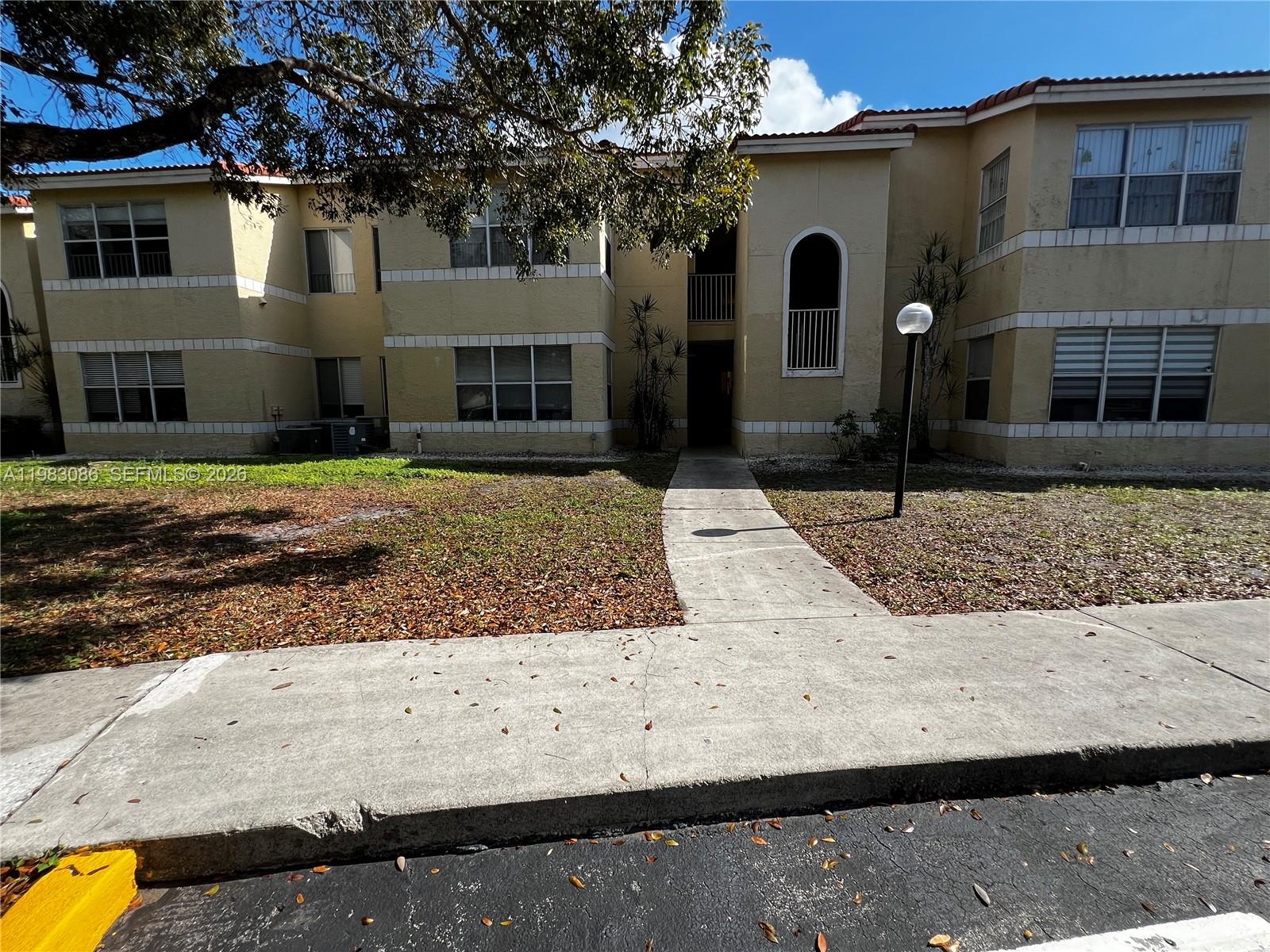 ISLES AT LAGO MAR CONDO - Residential Lease