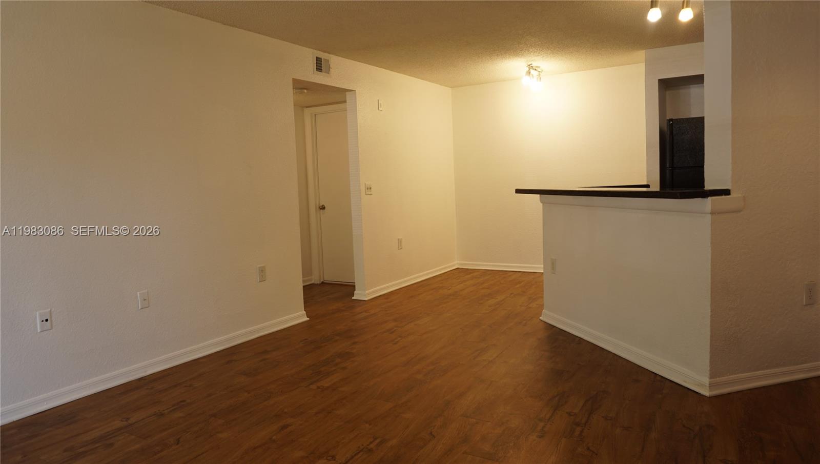 ISLES AT LAGO MAR CONDO - Residential Lease