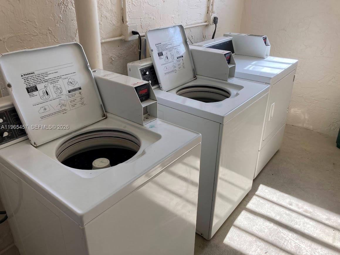 5050 CONDO - Residential