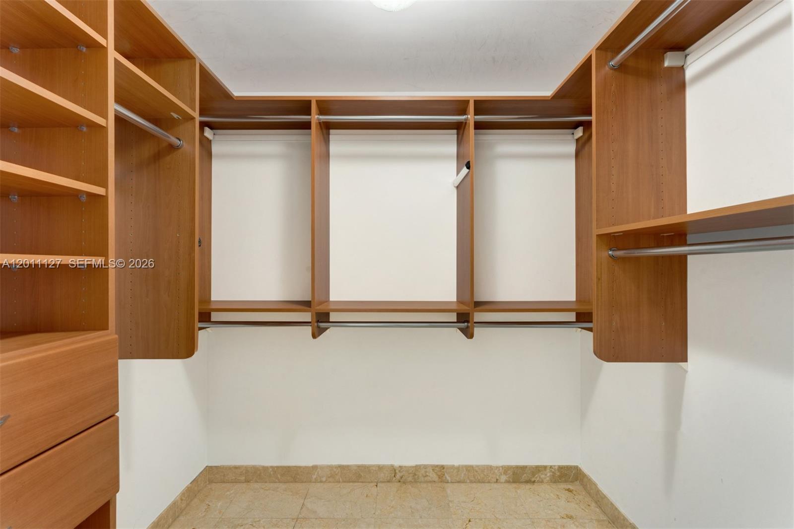 COURTS BRICKELL KEY CONDO - Residential Lease