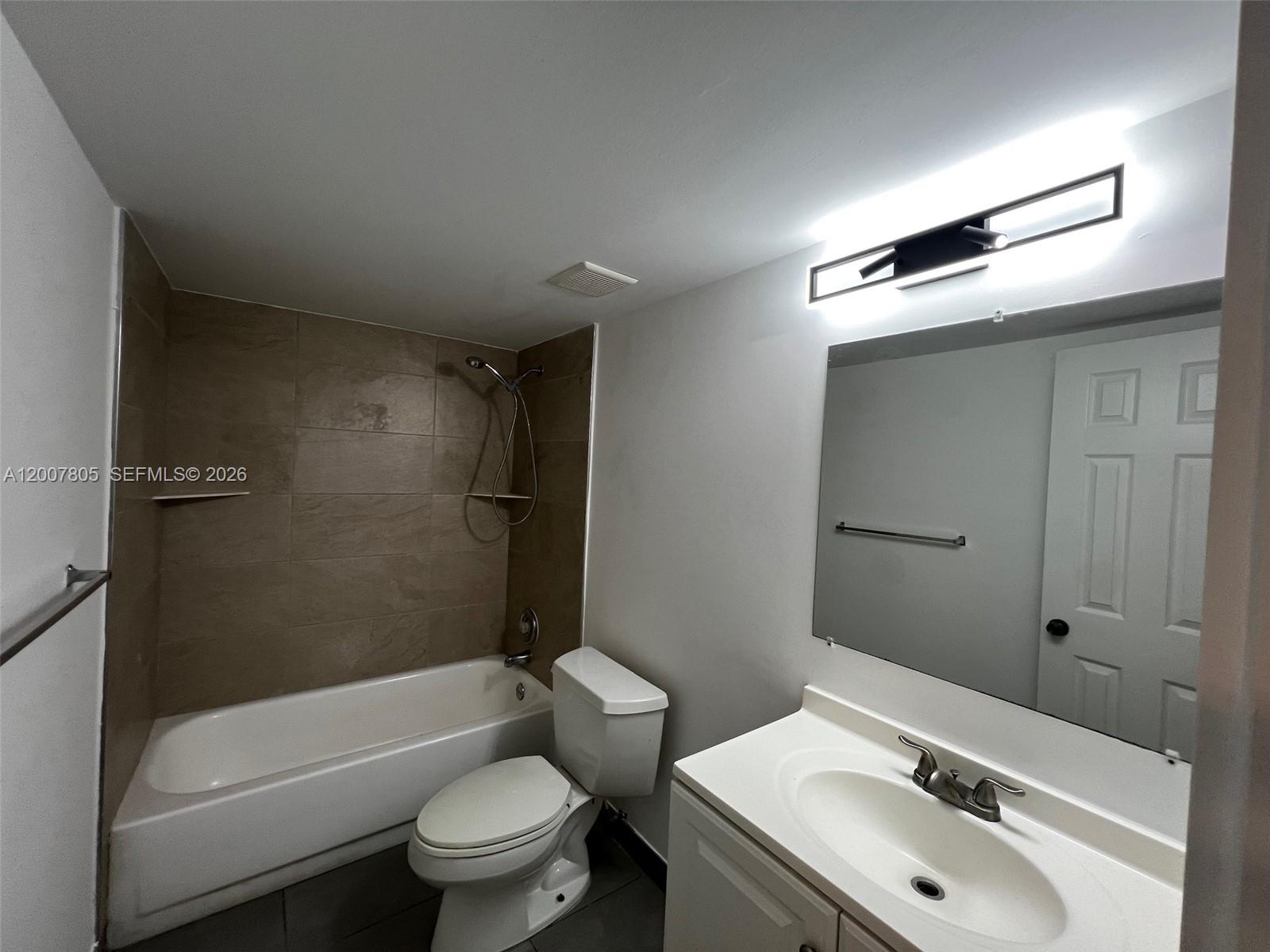 SUMMIT CHASE CONDO - Residential