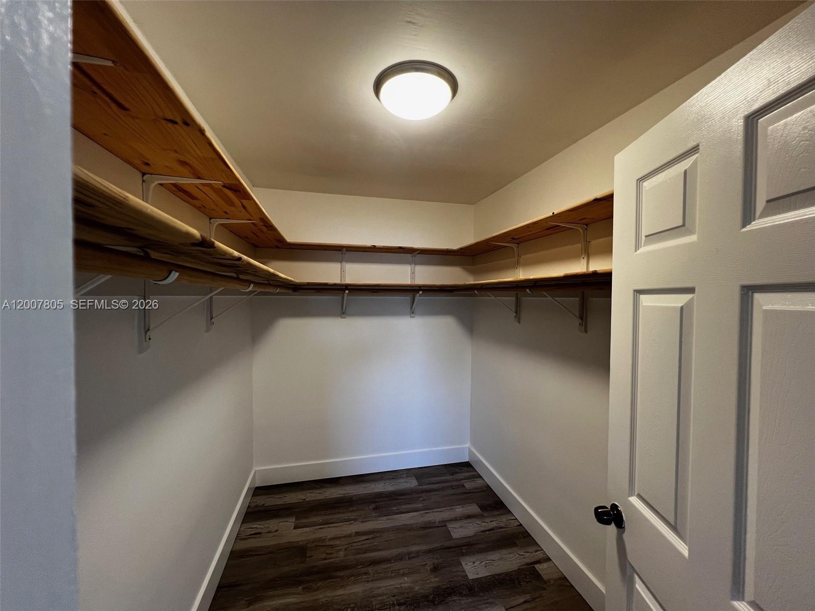 SUMMIT CHASE CONDO - Residential