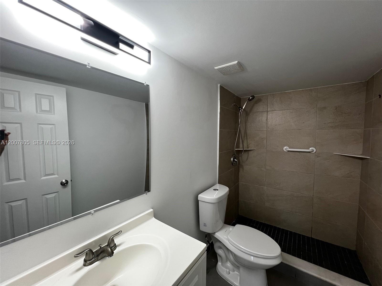 SUMMIT CHASE CONDO - Residential