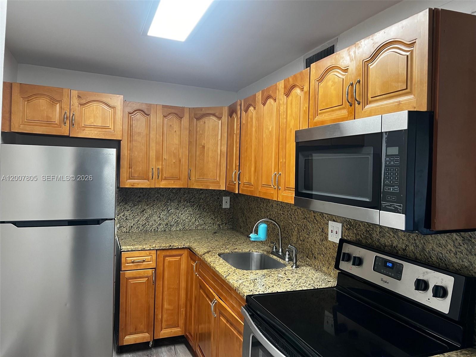 SUMMIT CHASE CONDO - Residential