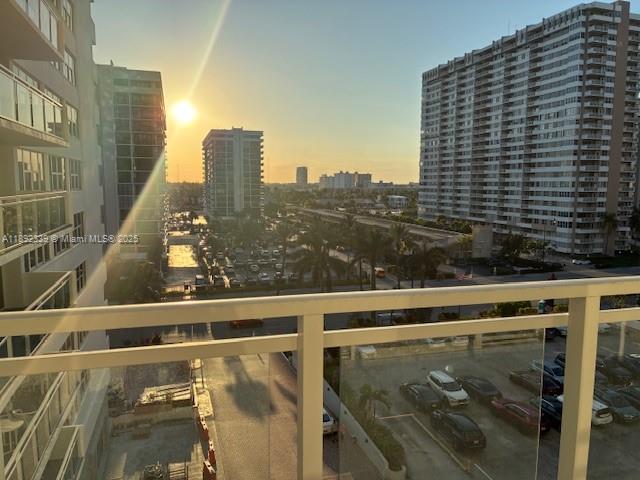 PARKER PLAZA CONDO ESTATE - Residential Lease
