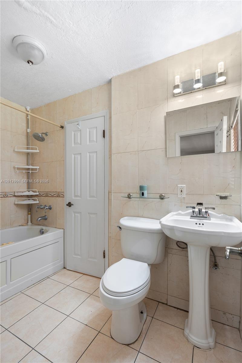 NORWOOD 5TH ADDN SEC 1 - Residential