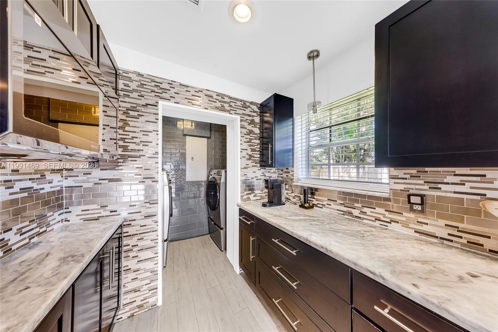 FAIRFAX BROLLIAR ADD SEC - Residential