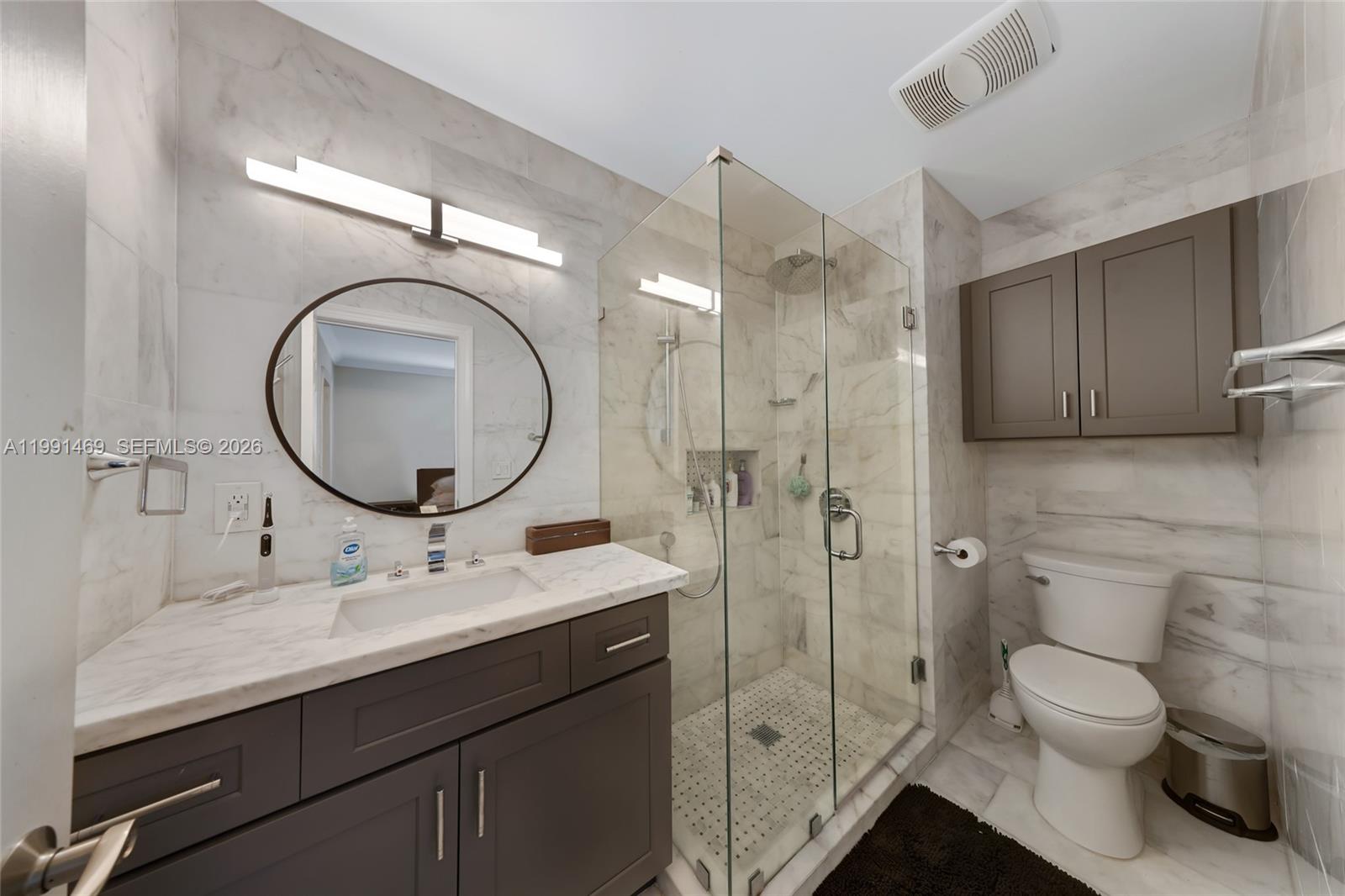 FAIRFAX BROLLIAR ADD SEC - Residential