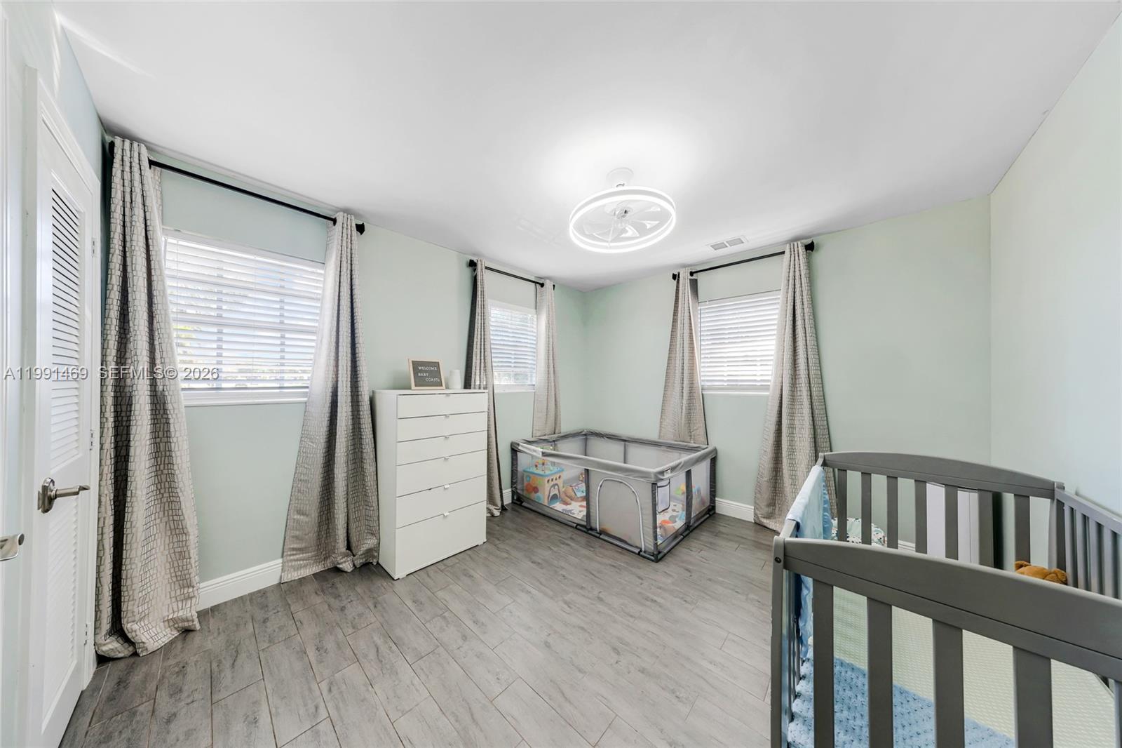 FAIRFAX BROLLIAR ADD SEC - Residential