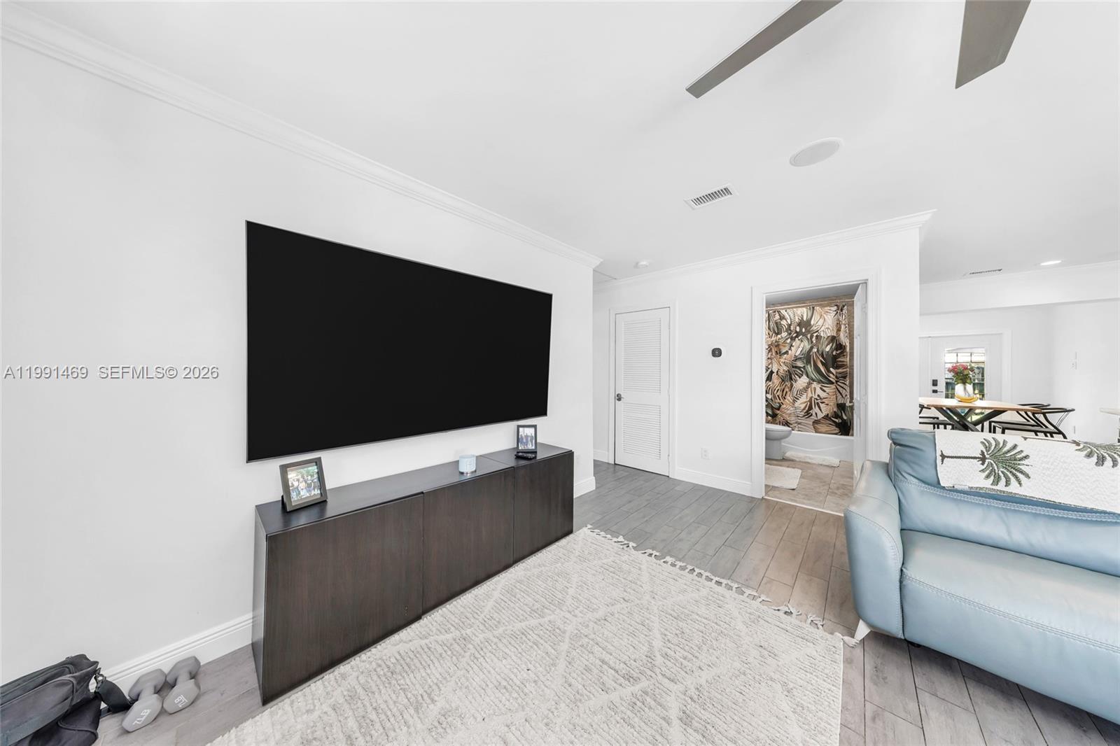 FAIRFAX BROLLIAR ADD SEC - Residential