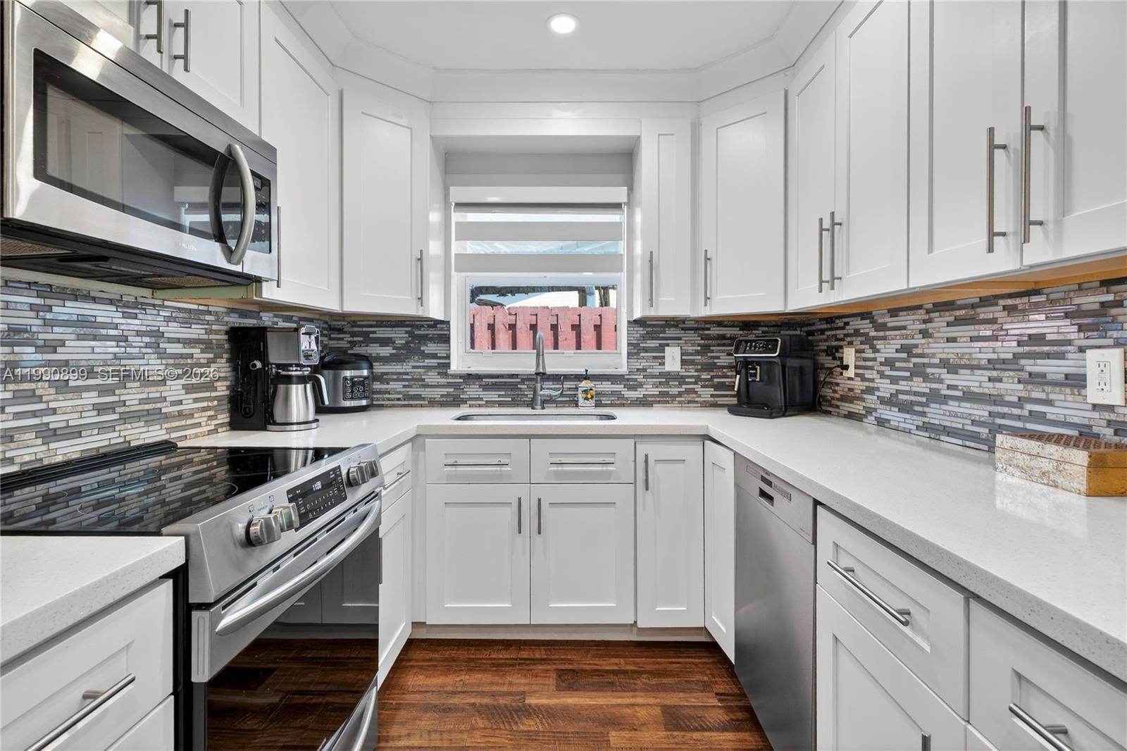 CORAL SPRINGS SUB NO 1 - Residential