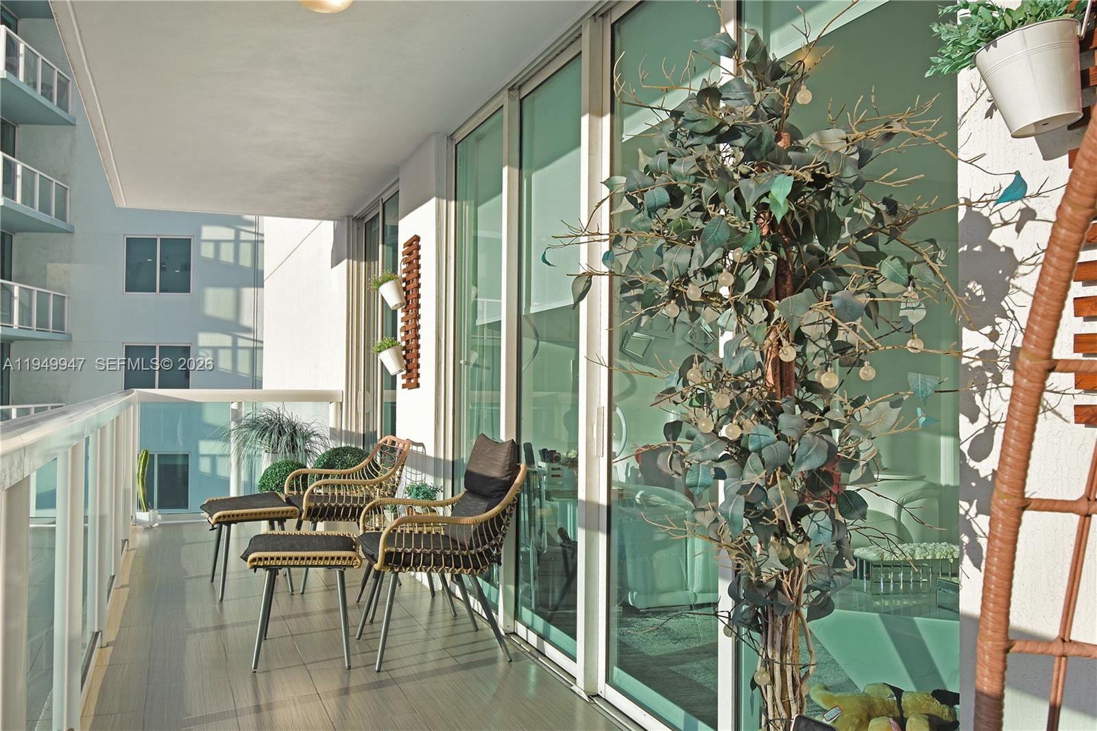 1800 CLUB CONDO - Residential