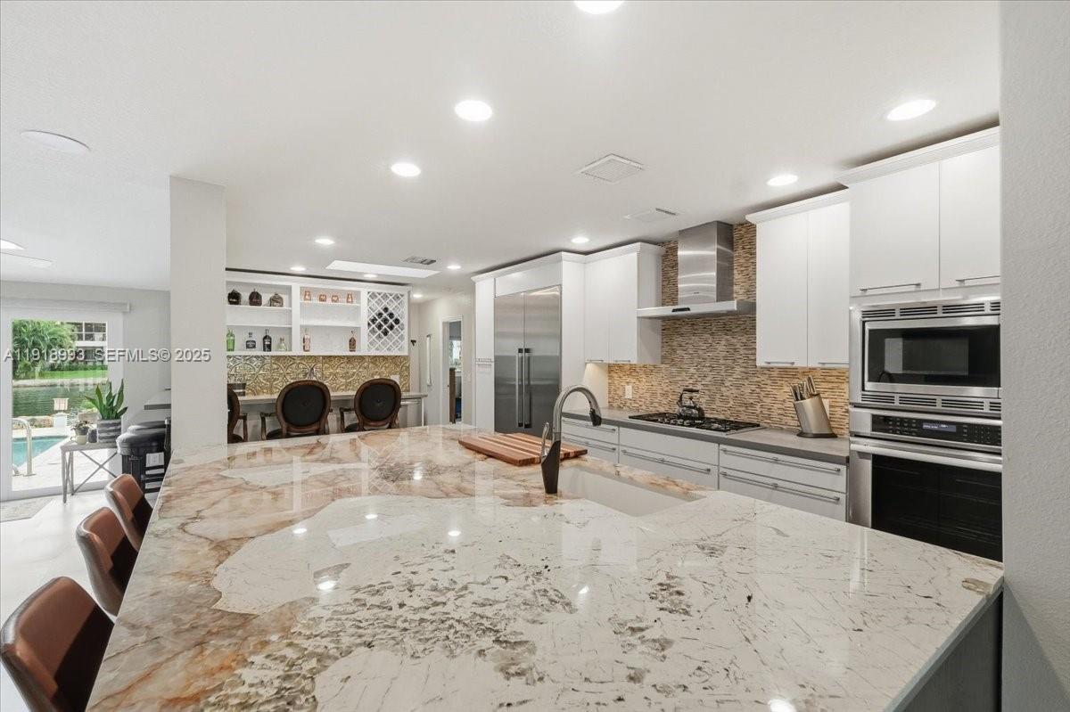 HARBOR VILLAGE SEC - Residential